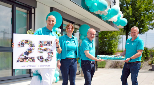 Opening of the ACI anniversary celebration by Mirko Wunderlich and management in front of the company building in Nohra