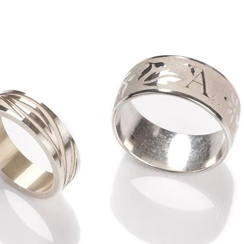 Laser engraving on a silver finger ring