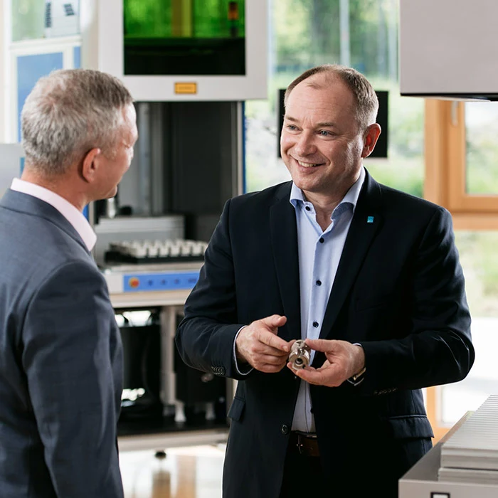 ACI Laser Kontaktaufnahme